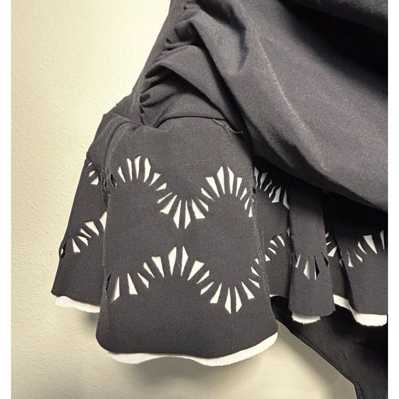 Profile By Gottex Bandeau Swimdress Womens Swimsuit 8 Black One piece Laser Cut - Picture 7 of 14